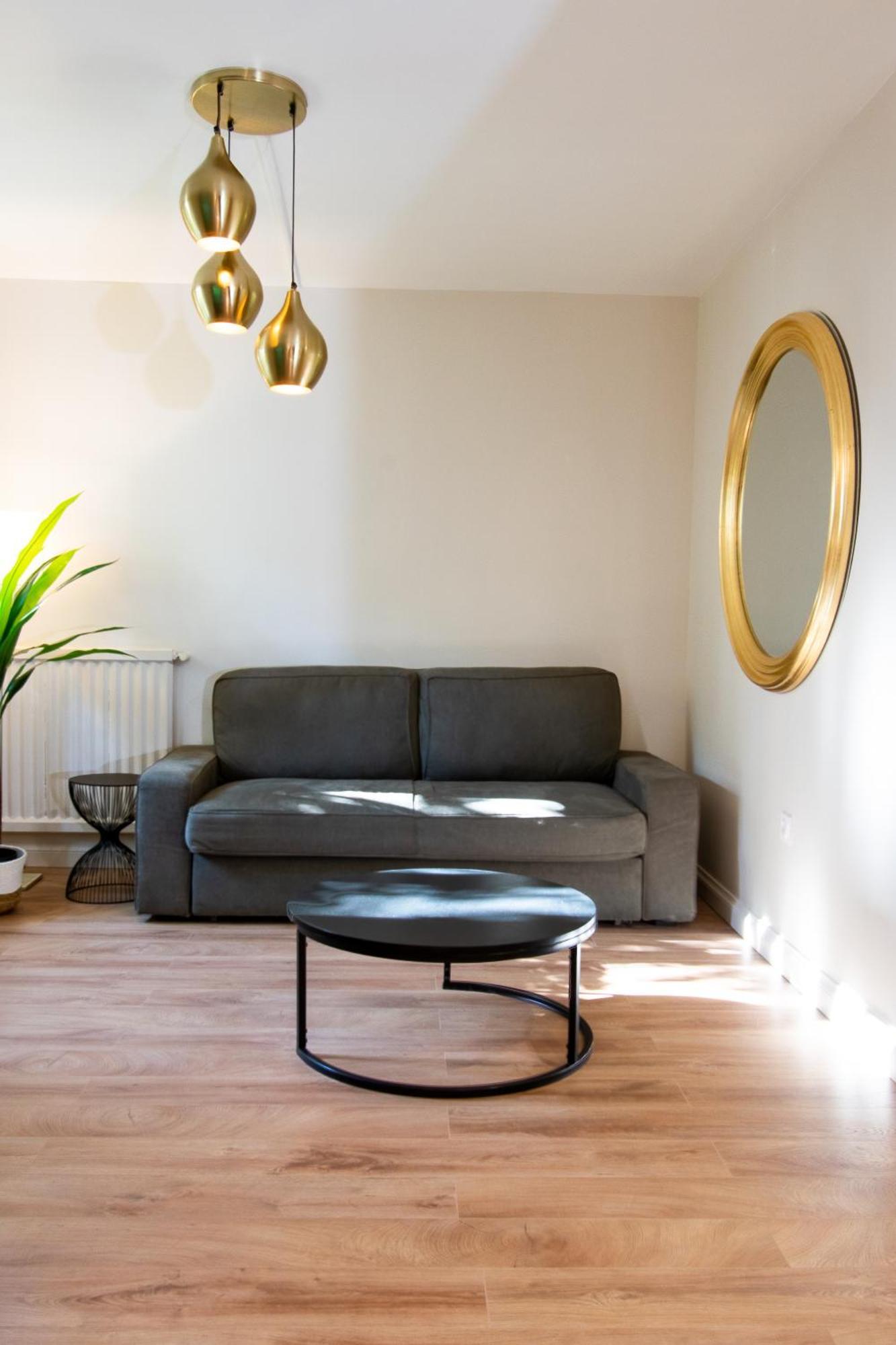 Suite Madison Villeurbanne Buitenkant foto