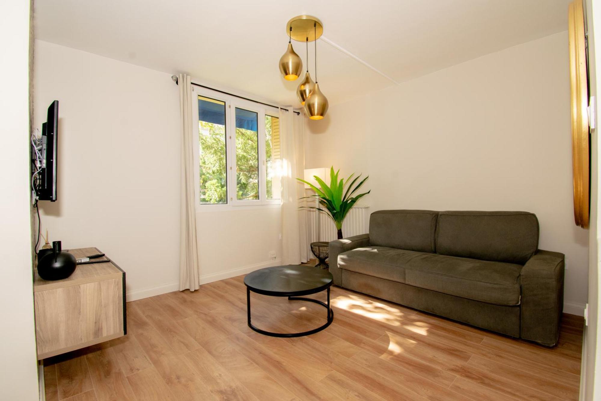 Suite Madison Villeurbanne Buitenkant foto