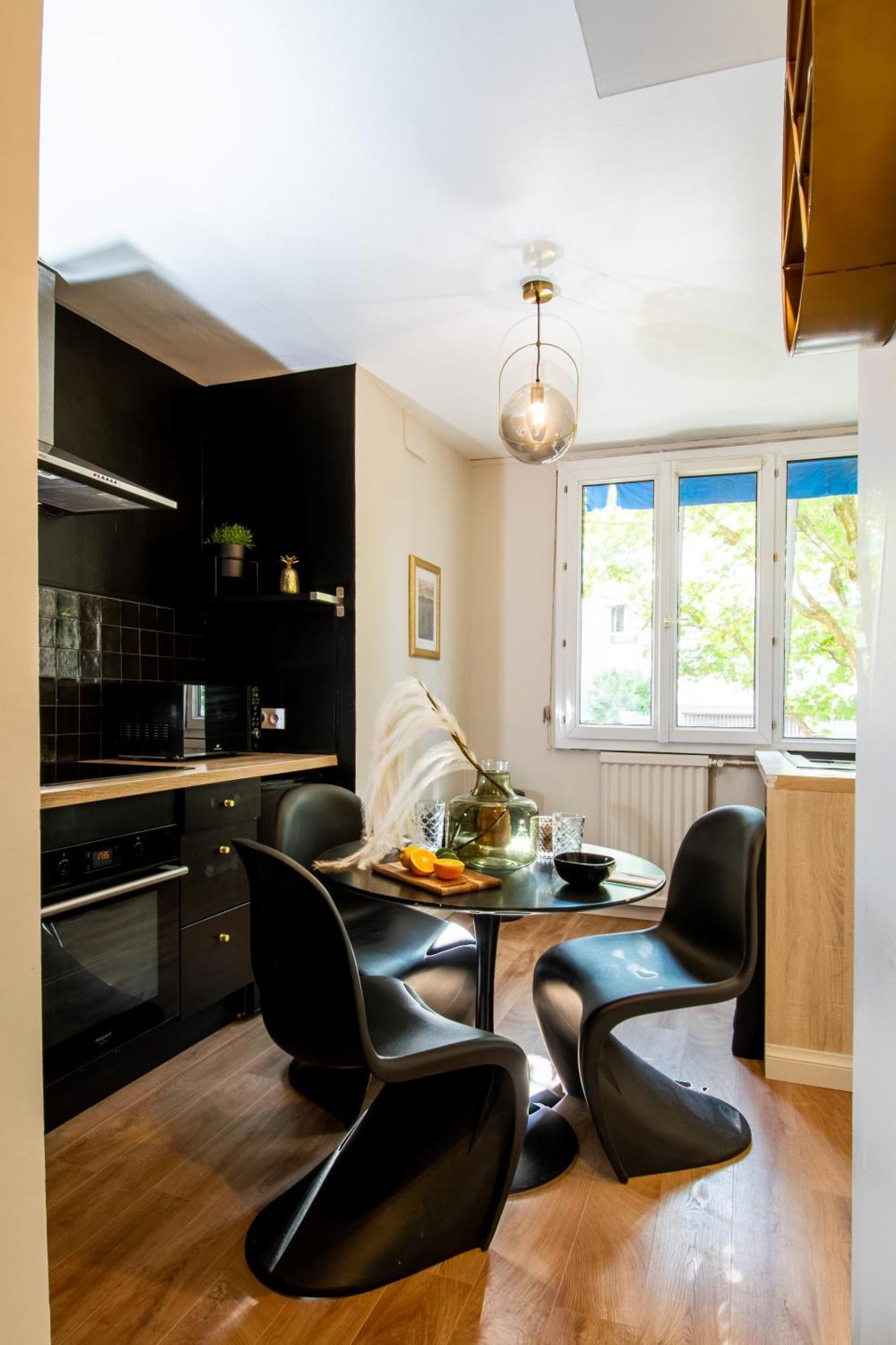 Suite Madison Villeurbanne Buitenkant foto